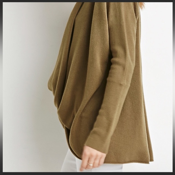 Forever 21 twist front sweater - Picture 4 of 6